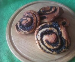 Ślimaki drożdżowe z makiem