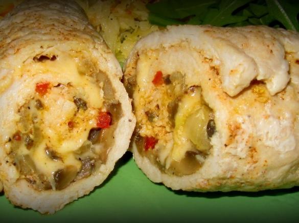 Roladki schabowe z pieczarkami