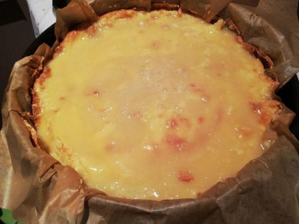 Pomarańczowy sernik z białą czekoladą