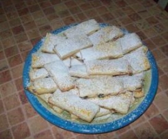 Kruche ciasteczka z rodzynkami