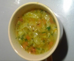 Zupa warzywna z włoską kapustą