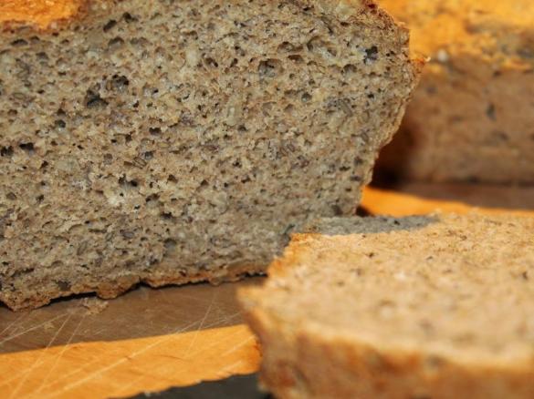 chleb pełnoziarnisty