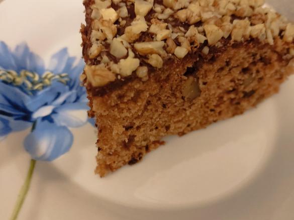 Ciasto orzechowe z korzenną nutą
