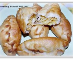 Drożdżowe pierożki nadziewane