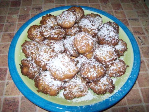Frittelle z dodatkami