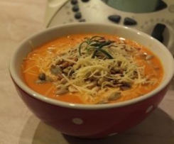 Zupa krem z pomidorów z prażonymi pestkami dyni i słonecznika