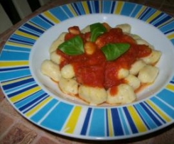 Migdalowe kopytka z cynamonem