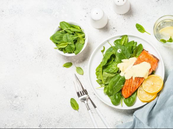 łosoś ze szpinakiem