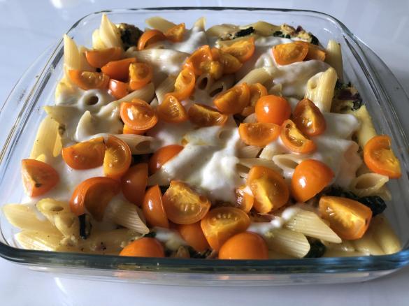 Makaronowa zapiekanka ze szpinakiem