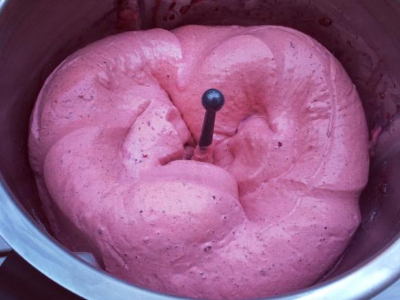 Jagodowa pianka w wersji FIT