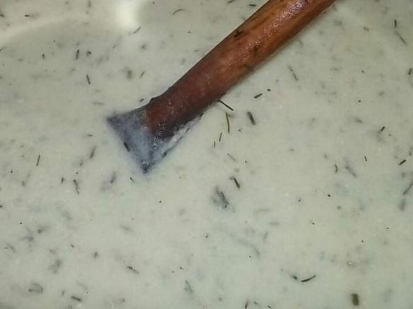 sos śmietanowy na ciepło 