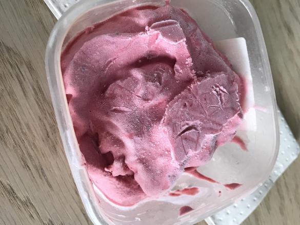 Lody owocowe z mascarpone i śmietaną bez cukru