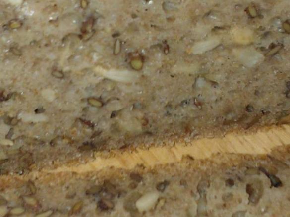 Orkiszowy chleb na zakwasie orkiszowym