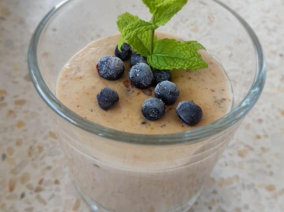 Bananowy budyń z kaszy jaglanej