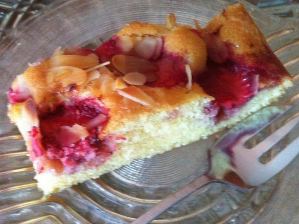 PROSTE CIASTO Z OWOCAMI