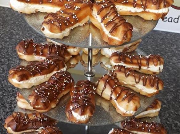 Eklery z kremem mascarpone