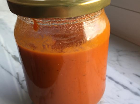 Sos pomidorowy do makaronu