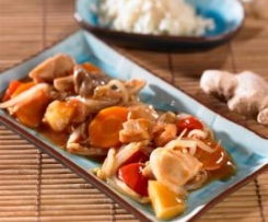 Filet z kurczaka z ananasem w sosie słodko-kwaśnym