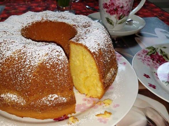 Babka cytrynowo -jogurtowa