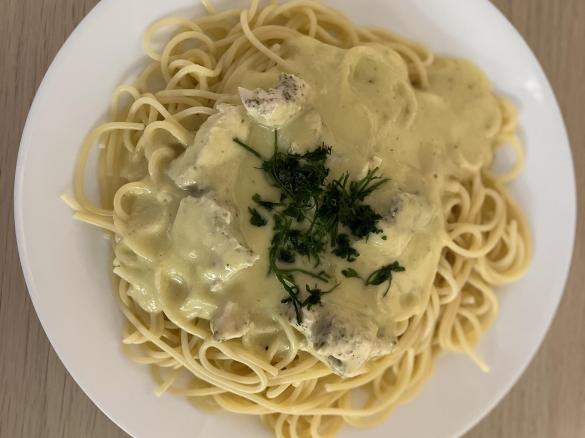 Kurczak z kremowym sosem cukiniowym