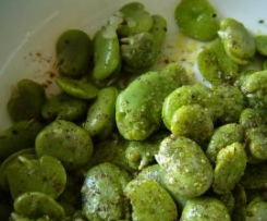 Letnia sałatka z bobu