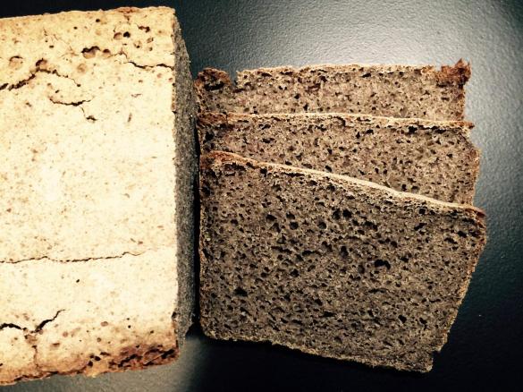 chleb gryczany z chia (bezglutenowy, bezmleczny)