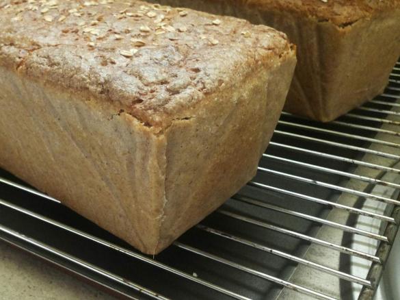 chlebek na młodym zakwasie 