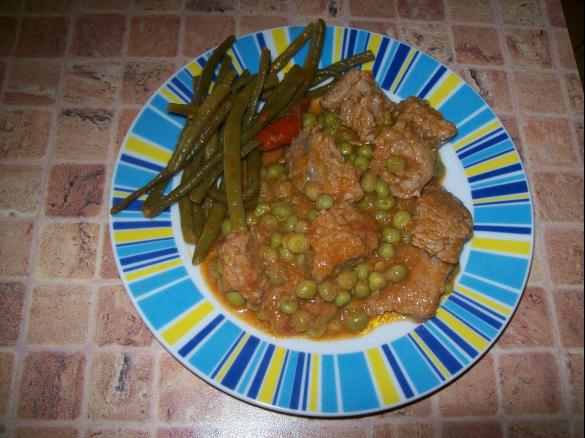 Gulasz z groszkiem