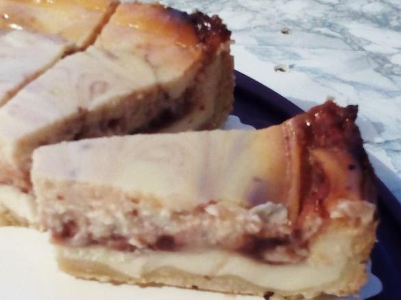 SERNIK MARMURKOWY Z MUSEM SLIWKOWYM