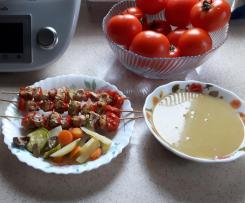 Szaszłyki z kurczaka z warzywami na parze oraz zupa z czerwonej soczewicy