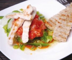 Sałatka z piersi indyka