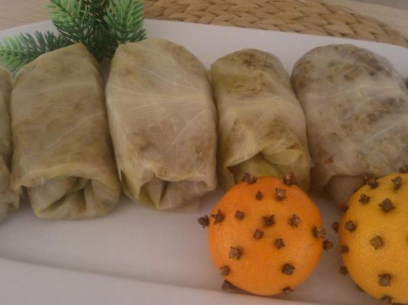 Gołąbki z kaszą gryczaną i pieczarkami