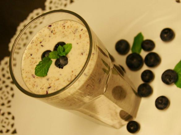 Shake borówkowo-kokosowy