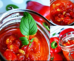 PASTA Z PAPRYKI I POMIDORÓW