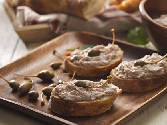 Pasta sardynkowa z kaparami