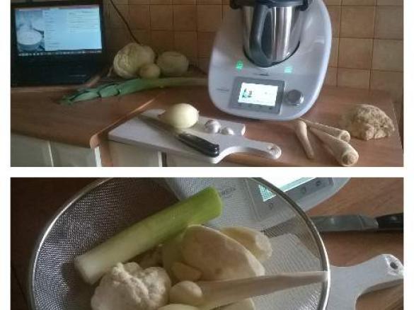 ZUPA KREM Z BIAŁYCH WARZYW