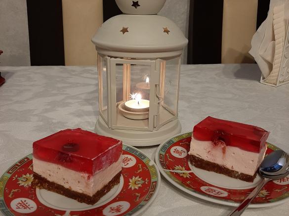 Malinowy sernik na zimno