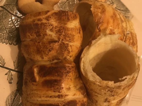 Kołacz, rurka drożdzowa, kurtosz,