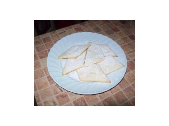 Lekkie faworki po wlosku