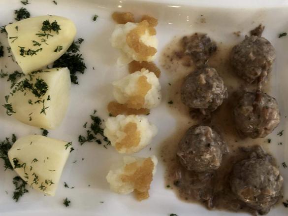 Pulpet wołowe w sosie grzybowym