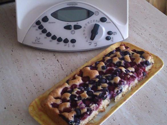 UCIERANE CIASTO Z OWOCAMI