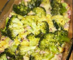 Zapiekanka z makaronem, szynką i brokułami | Thermomaniak.pl