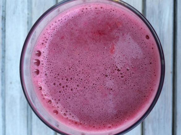 ENERGETYCZNE SMOOTHIE Z PIECZONYM BURAKIEM