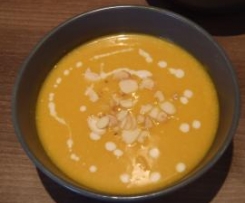 Zupa krem z dyni z pomarańczą