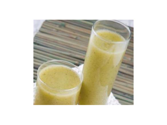 Orzeźwiający napój z melona i kiwi