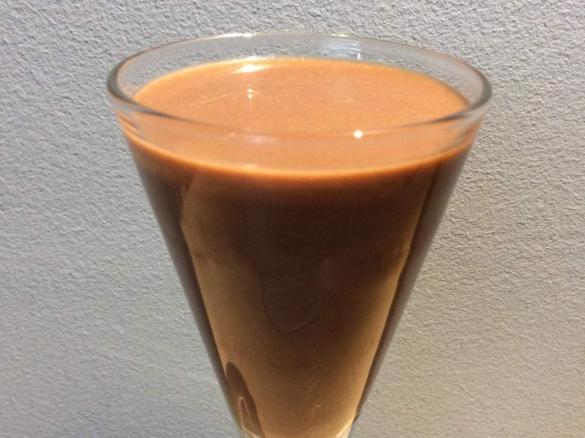 Aksamitny napój czekoladowo-jaglany