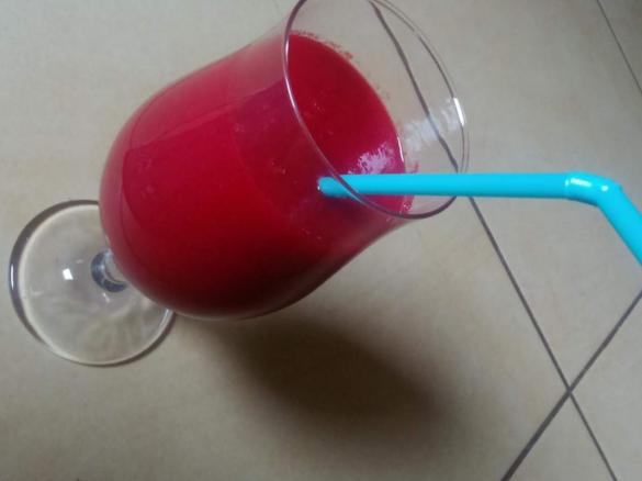 napój warzywno - owocowy