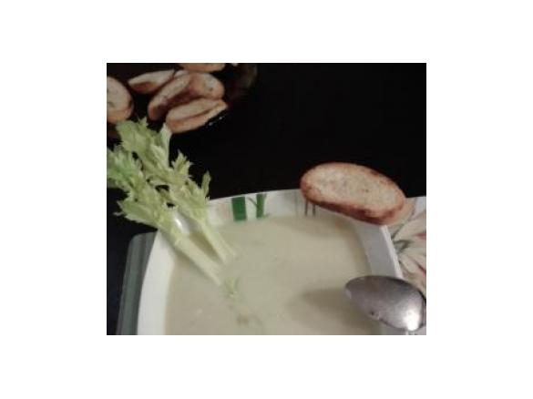 Zupa krem z selera naciowego