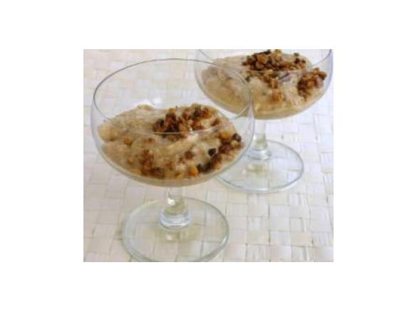 Pudding z orzechów włoskich