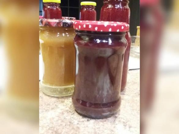 Marmolada jabłkowo - aroniowa z palonym masłem